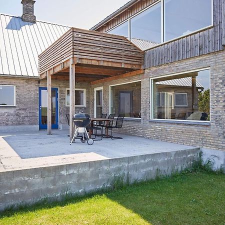 6 Person Holiday Home In Svaneke Extérieur photo