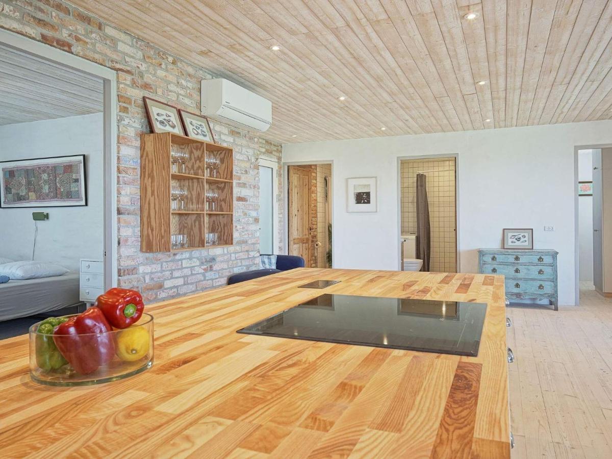 6 Person Holiday Home In Svaneke Extérieur photo