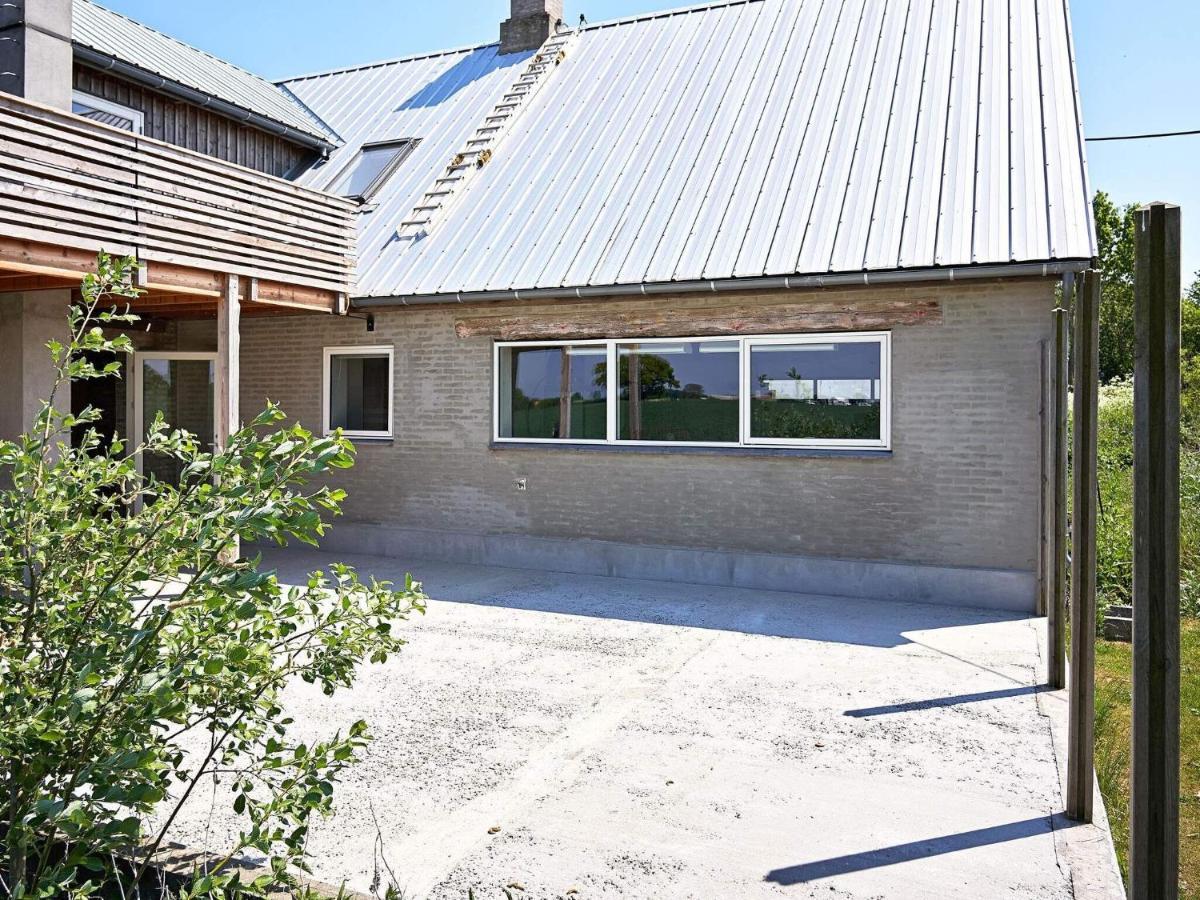 6 Person Holiday Home In Svaneke Extérieur photo